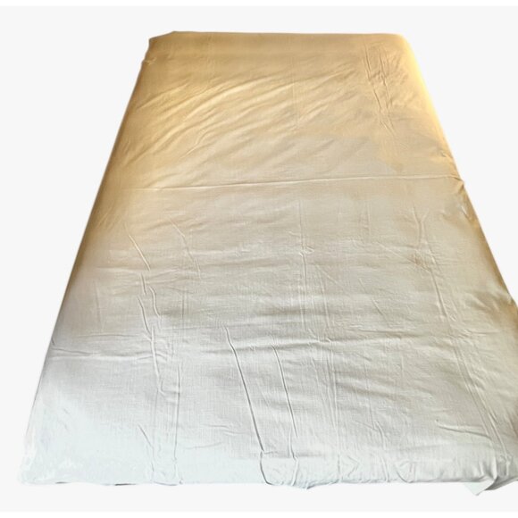 Pastel Yellow Tablecloth 81" x 58" Cotton Polyester Blend - Picture 2 of 8